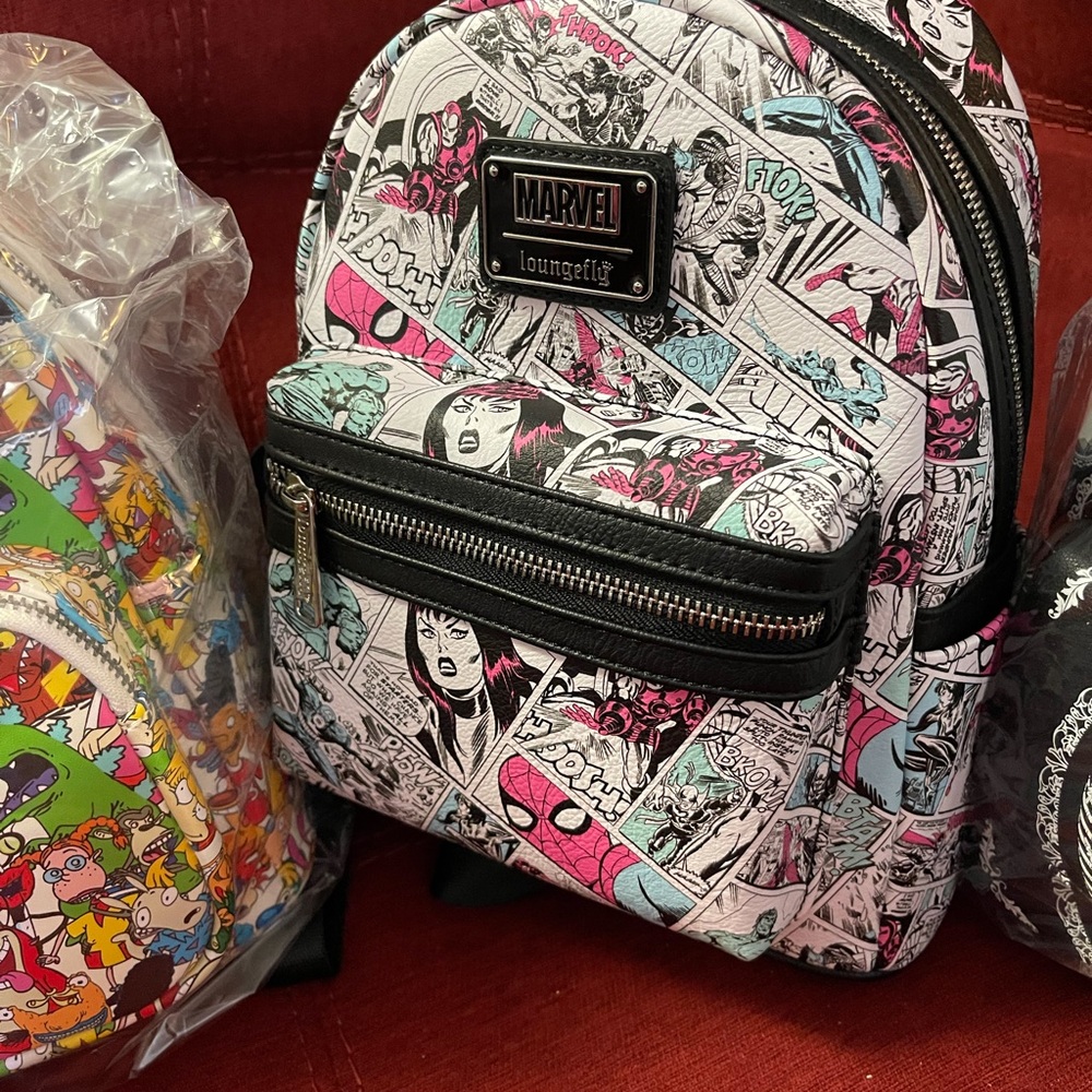 NWOT Marvel comics loungefly backpack limited edition